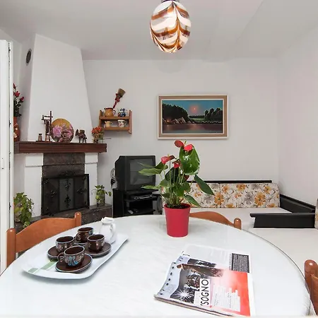 Lara Guest house 3*